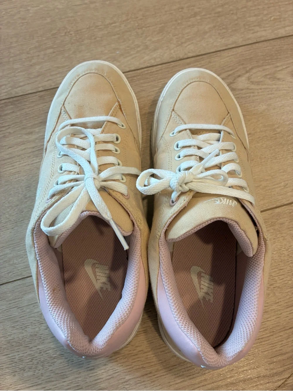 Nike size women’s